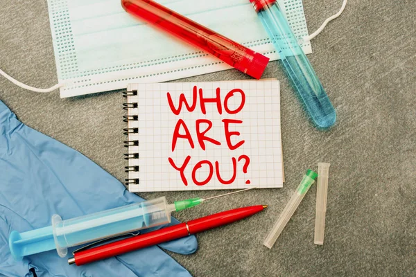 Sign displaying Who Are You question. Word for asking person identity or personal information Writing Prescription Medicine Laboratory Testing And Analyzing Infections — Stock Photo, Image