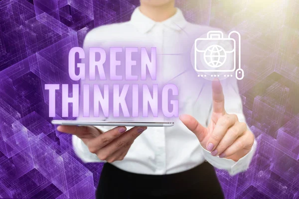 概念表现绿色思维。商务理念使环境责任成为统一手持电话虚拟按键未来技术的现实. — 图库照片