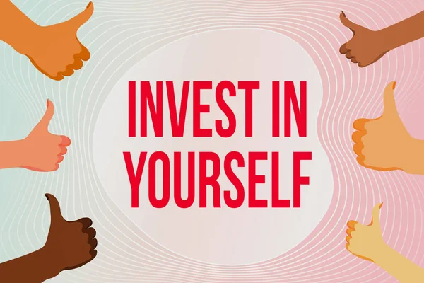Inspiration visar tecken Invest In Yourself. Affärsidé lära sig nya saker eller material vilket gör din mycket bättre Skapa och skicka e-post Meddelande online, Databehandling Jobb — Stockfoto