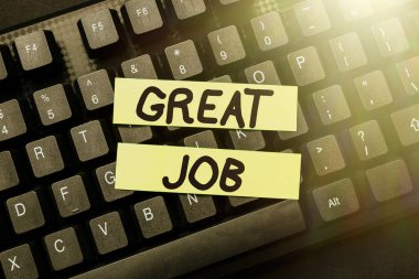 Kavramsal gösterim harika bir iş. İşletme vitrini birini iyi yaptığı bir şey için övdü. Çevrimiçi Günlükler yarattı, Yeni Makaleler yazdı, Yeni Manşetler çıkardı.