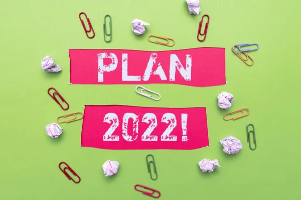 手写签名2022年计划。详细的计划书要在明年有所成就，形成新的想法，发现新的想法，接受变化 — 图库照片
