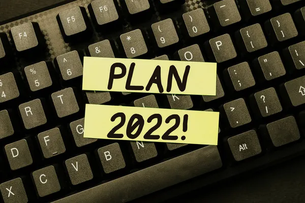 Inspiration visar skylt Plan 2022. Affärsidé detaljerat förslag att göra något nästa år Skapa online-tidskrifter, skriva nya artiklar, skapa nya rubriker — Stockfoto