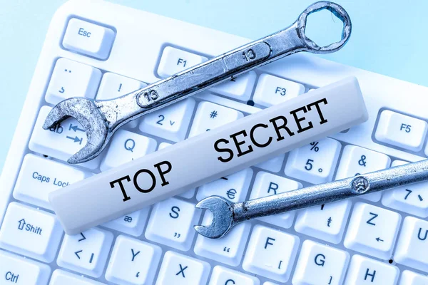 Segno di testo che mostra Top Secret. Idea aziendale protetta da un alto grado di segretezza Formattazione e compilazione di dati online altamente confidenziali, scheda di modifica astratta — Foto Stock