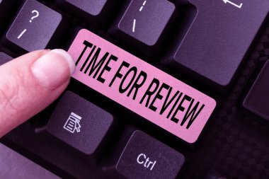 El yazısı için inceleme zamanı. Çevrimiçi Transkripsiyon Görevleri Oluşturan Soyut İnceleme, Web Sitesi Açıklamaları Yazma