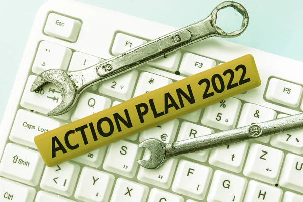 Σχέδιο δράσης επίδειξης εννοιών 2022. Επιχειρηματική ιδέα προτεινόμενη στρατηγική ή πορεία των δράσεων για το τρέχον έτος δακτυλογραφώντας τους κώδικες προγράμματος παιχνιδιών, προγραμματισμός της νέας αναπαραγώγιμης εφαρμογής — Φωτογραφία Αρχείου