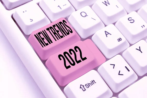 Inspiráció mutató jel Új trendek 2022. Üzleti kirakat általános irány, amelyben valami fejlődő gépelés Online hálózati protokollok, Létrehozása Új tűzfal Program — Stock Fotó