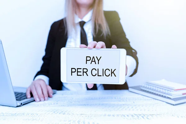 Handschrift Pay Per Click. Conceptuele foto internet marketing waarin de betaling is gebaseerd op clickthroughs Instructeur Onderwijs Verschillende Vaardigheden, Docent uitleggen van nieuwe methoden — Stockfoto