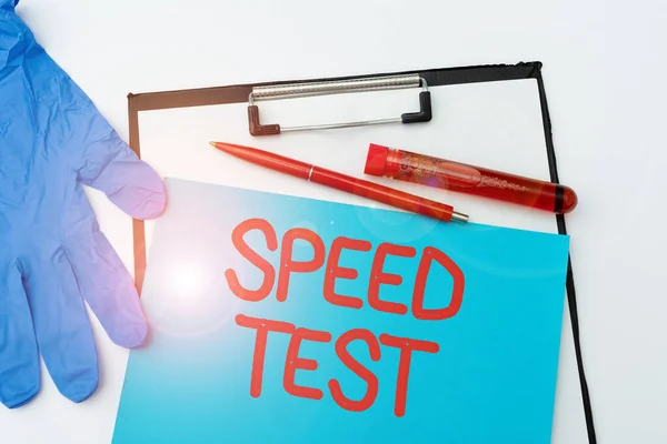 Legenda do texto apresentando Speed Test. Conceito de negócio teste psicológico para a velocidade máxima de realização de uma tarefa Preparando e Redação Medicina Prescrição, Prevenindo a propagação do vírus — Fotografia de Stock