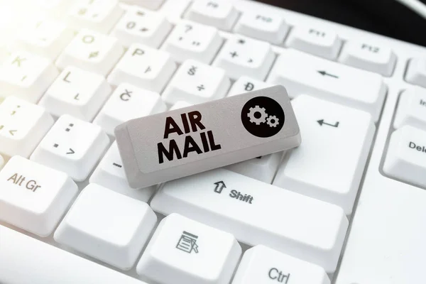 Tekst bijschrift met Air Mail. Zakelijke aanpak van de zakken van brieven en pakketten die worden vervoerd door vliegtuigen Downloaden van Online Bestanden En Gegevens, Uploaden van Programmering Codes — Stockfoto