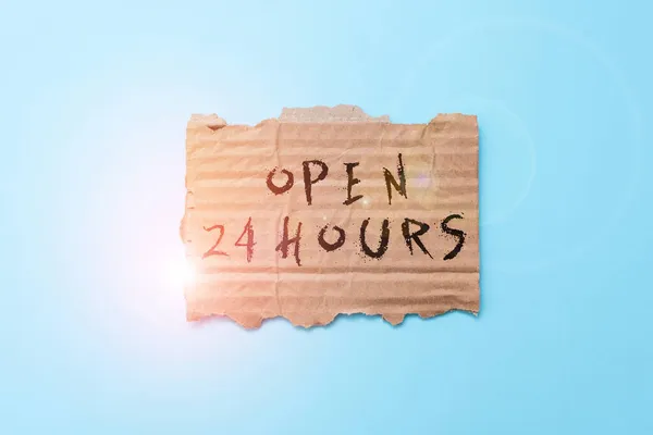 Podpis tekstowy prezentujący Open 24 Hours. Word Wpisany na dostępne przez cały dzień i całą noc bez zamykania lub zatrzymywania Simple Domowe pomysły rzemiosła i wzory Recykling Używane materiały — Zdjęcie stockowe