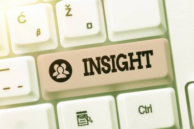 El yazısı Insight. Kavramsal Fotoğraf Kapasitesi Çevrimiçi Ağ Protokolleri Yazan, Yeni Güvenlik Duvarı Programı Oluşturan biri veya bir şey hakkında derin bir anlayış kazan