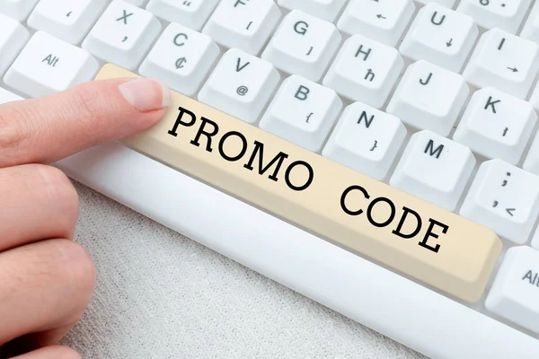 Text zobrazující inspiraci Promo Code. Business showcase digitální čísla, která vám dávají dobrou slevu na určité produkty Editace internetových souborů, Filtrování on-line fór, Web Research nápady — Stock fotografie