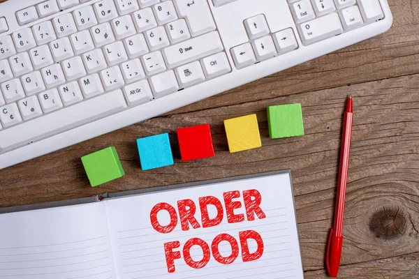식품의 종류는 식품의 종류에 따라 달라진다. Conceptual photo the process of requesting a preferred food in a restaurant Stack of Sample Cube Rectangular Boxes On Surface Polished With Multi-Colour — 스톡 사진