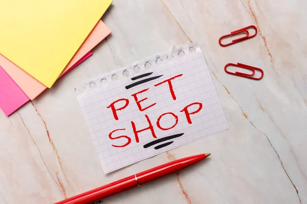 Texto de escritura a mano Tienda de mascotas. Negocio escaparate Negocio minorista que vende diferentes tipos de animales al público New Ideas Fresh Concept Creative Communications Productive Mindset Pen — Foto de Stock