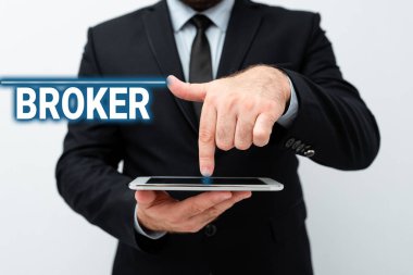 Broker 'ı gösteren mesaj işareti. Yeni Teknoloji Fikirleri Teknolojik Gelişmeyi Tartışan Yeni Teknoloji Fikirlerini sunan ticari müzakerelerde güvenilir bir aracı veya aracı olarak hizmet vermektedir