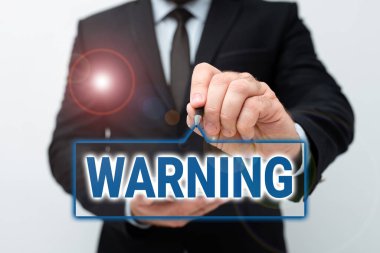 İlham, uyarı işareti gösteriyor. İş Fikri Tavsiyesi Tehlike Güvenliği Sembolü Uyarı Yeni Teknoloji Fikirleri Teknolojik Gelişmeyi Tartışıyor