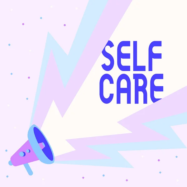 Escribir mostrando texto Self Care. Práctica de enfoque de negocio de tomar acción preservar o mejorar la propia salud Megáfono Dibujo Con Sonido de Onda de Rayo Hacer Anuncio Fuerte. —  Fotos de Stock