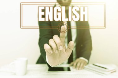 İngilizce 'yi gösteren bir işaret. İngiliz Edebiyatı dersinde dil kültürünü gösteren İngiltere ile ilgili iş fikri İletişim Teknolojisi Akıllı Telefon Sesi ve Video Çağrısını sunar