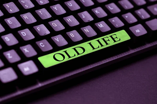 Conceptual caption Old Life. Business showcase the way I was in the past before some important change happened Offering Speed Typing Lessons And Tips, Improving Keyboard Accuracy — Stock Photo, Image