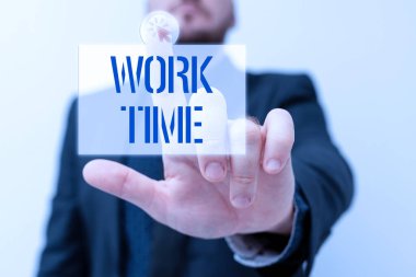 El yazısı çalışma saati. İş fikri dönemi, geçici işçilerin yeni Planlar ve Planlama Sürecini Gösteren Fikirler sunan bir şantiyede işe alınmasıyla başlar