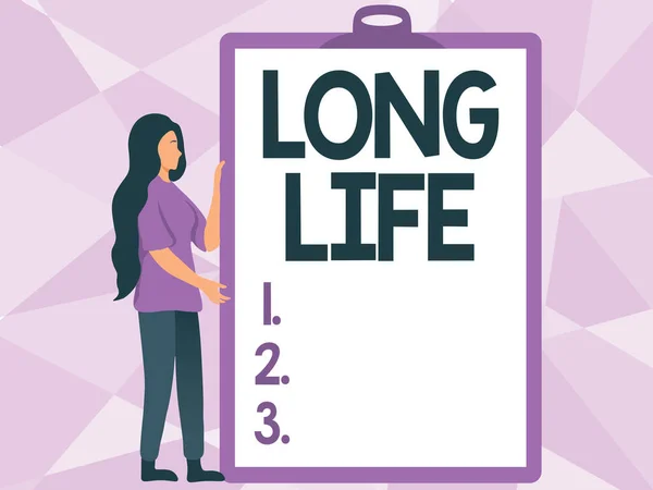 Signo de texto que muestra Long Life. Word Written on able to continue working for longer than others of the same kind Woman Drawing Holding A Big Empty Clipboard Showing New Meaning. —  Fotos de Stock