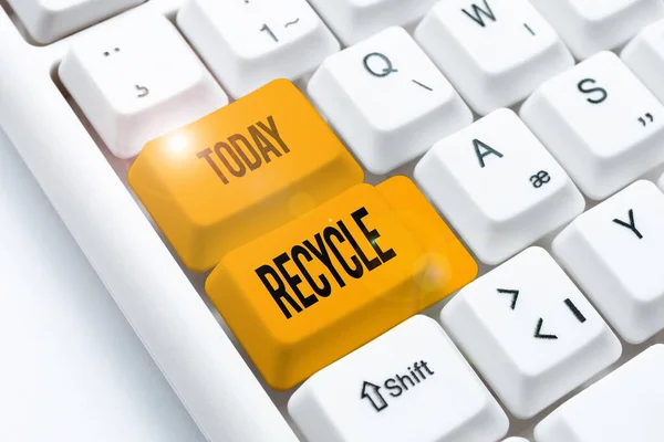 Inspiration showing sign Recycle. Internet Concept ocess of converting waste materials into new materials and objects Typing Online Tourist Guidebook, Searching Internet Ideas And Designs — Stock Photo, Image