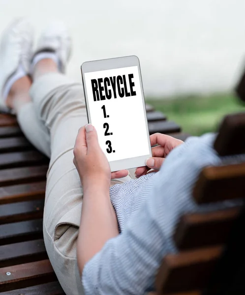 Conceptueel bijschrift Recycle. Bedrijfsoverzicht ocess of converting waste materials into new materials and objects Online Jobs And Working Remotely Connecting People Together — Stockfoto