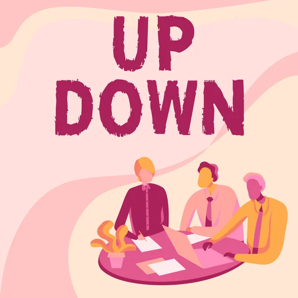 Menampilkan Up Down. Gambaran Bisnis Untuk melihat atau merasakan kejatuhan Lihat atau merasa benar-benar kacau Colleagues Menggambar Duduk di Meja Dengan Laptop Memiliki Diskusi. — Stok Foto