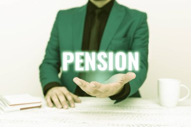 El yazısı emekli maaşı. İş dünyası konsepti yaşlılar emeklilikten sonra kazanır Yaşlılar için Tasarruf Önemli Fikir Sunma ve Açıklama İş Planı Tasarımları hakkında tartışarak