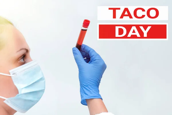 Εννοιολογική λεζάντα Taco Day. Word for celebratory day that promotes to consumption of tacos in the US Μελετώντας τον Τοξικό Ιό Αναλύοντας το Ιικό Πείραμα — Φωτογραφία Αρχείου