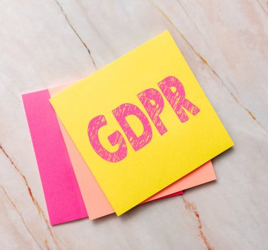 Gdpr gösteren metin işareti. AB vatandaşlarının kişisel verilerini ve mahremiyetini koruyan iş genel müdürlüğü Yeni Fikirler, Yaratıcı İletişim Üretken Fikirlendirme Üretkenliği