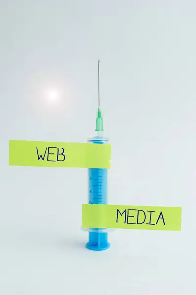 Web Ortamı sunan metin başlığı. İnternet Konsepti ses ve görsel iletişim biçimleri web üzerinde sunulan Önemli Tıbbi Notlar Laboratuvarı Yeni Enfeksiyonlar Testi — Stok fotoğraf