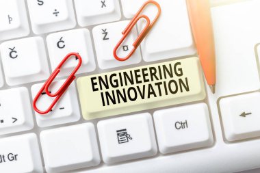 Mühendislik İnovasyonunu gösteren metin işareti. Yeni Antivirüs Programı Yazan, İnternet Virüsü Listeleri Yazan, Mantık ve Matematiksel Formda Yazılan Süreç Üzerine Yazılan Sözcük