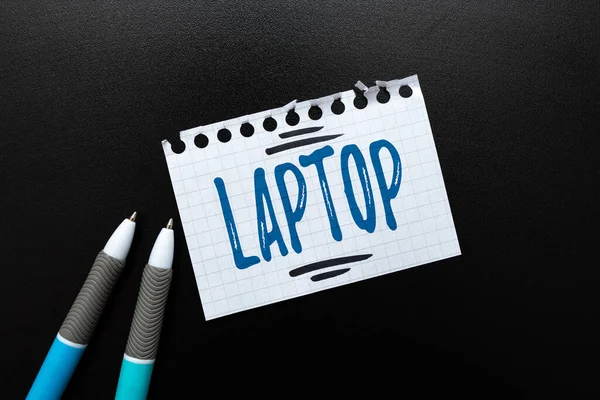 Szöveges felirat Laptoppal. Üzleti megközelítés számítógép, amely hordozható és alkalmas utazás közben gondolkodás új fényes ötletek Megújuló kreativitás és inspiráció — Stock Fotó