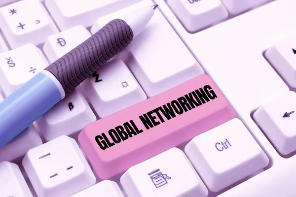 Global Networking 'e ilham veren metni göster. Tüm Dünya 'yı kapsayan İnternet Kavramsal İletişim Ağı WAN Yazma Programı Kodları, Daktilo Kuralları ve Düzenleme Kitabı — Stok fotoğraf