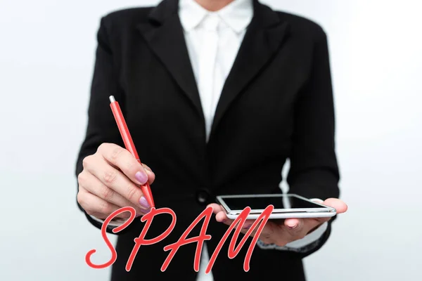 Pisanie tekstu Spam. Word Written on Intrusive advertising Niewłaściwe wiadomości wysyłane w Internecie prezentujące nowe pomysły technologiczne Dyskusja na temat udoskonalenia technologii — Zdjęcie stockowe