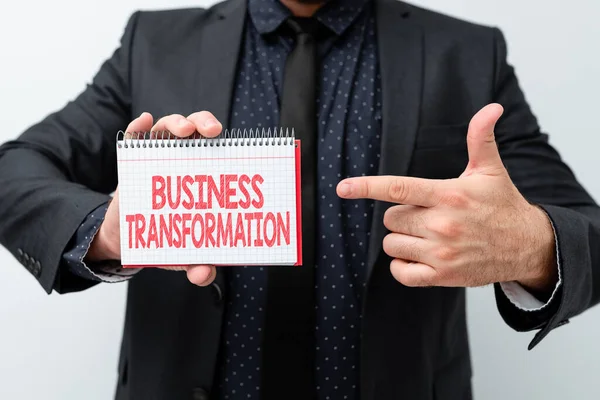 Handschrift teken Business Transformation. Woord voor afstemming van hun handelsmodellen op strategieverbetering Presentatie van nieuwe plannen en ideeën Demonstratie van planningsproces — Stockfoto