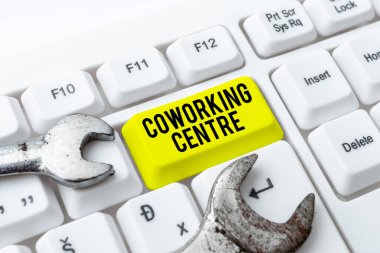 Metin başlığı birlikte çalışma merkezini sunar. Paylaşılan işyeri için genellikle ofis ve bağımsız faaliyet için kelime yazma Firewall Program kodları, Daktilo Kuralları ve Yönetmelik Kitabı