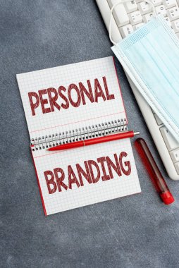 Kişisel Markalaşmayı gösteren bir yazı. 