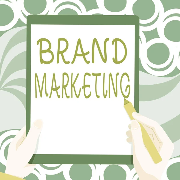 상품명은 브랜드 마케팅. 컨셉이라는 것은 고객에게 다가가서 양쪽 손으로 더 나은 이미지를 그리는 것을 의미 합니다. — 스톡 사진