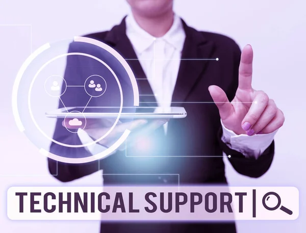 Légende du texte présentant le support technique. Concept d'entreprise Services de réparation et de conseils aux utilisateurs de leurs produits Woman In Suit Holding Tablet Pointing Finger On Futuristic Virtual Button. — Photo