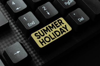 Yaz Tatili 'ni sunan metin başlığı. Tarayıcı Geçmişi Silme, Düzenleme ve Çevrimiçi Dosyaları Düzenleme İçin Yazın Özel Zaman Dönemi