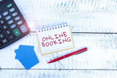 Kavramsal başlık Online Rezervasyon. Rezervasyon anlamına gelen kavram internet otel konaklama uçak bileti hazırlama ev planları, ev yatırımları fikirleri, konut giderlerinin hesaplanması