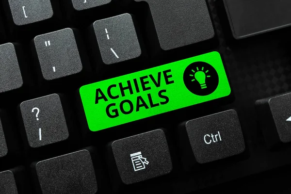 Text sign showing Achieve Goals. Business idea Results oriented Reach Target Effective Planning Succeed Abstract Creating Online Typing Services, Learning Computer Program Codes — Foto Stock