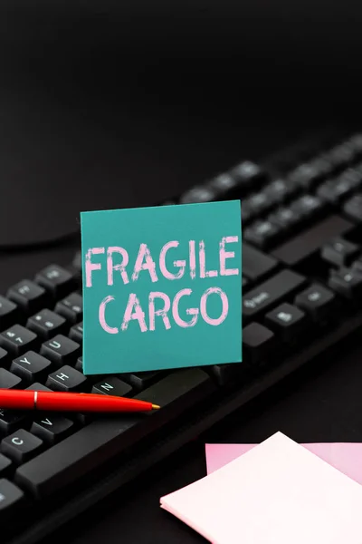 Text showing inspiration Fragile Cargo. Internet Concept Breakable Handle with Care Bubble Wrap Glass Hazardous Goods Typing Helpful Blog Tutorial And Guides, Researching Strategies Online — Fotografia de Stock