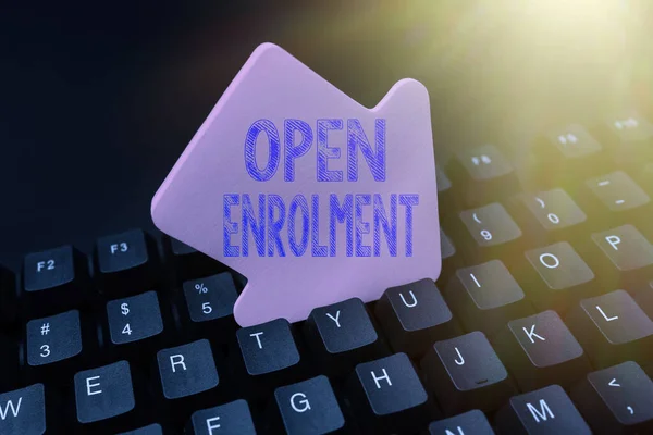 Text sign showing Open Enrolment. Word for allows the application of health insurance within the period Typing Hospital Records And Reports, Creating New Ebook Reading Program — 图库照片