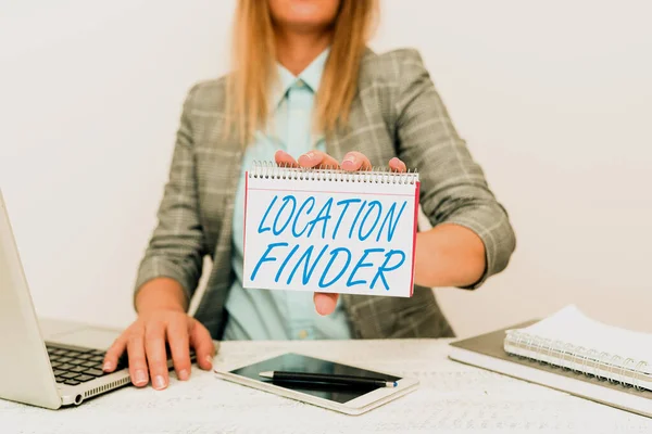 Writing displaying text Location Finder. Business concept A service featured to find the address of a selected place Financial Advisor Giving Money Saving Tips, Entrepreneur Discussing Deals — Fotografia de Stock