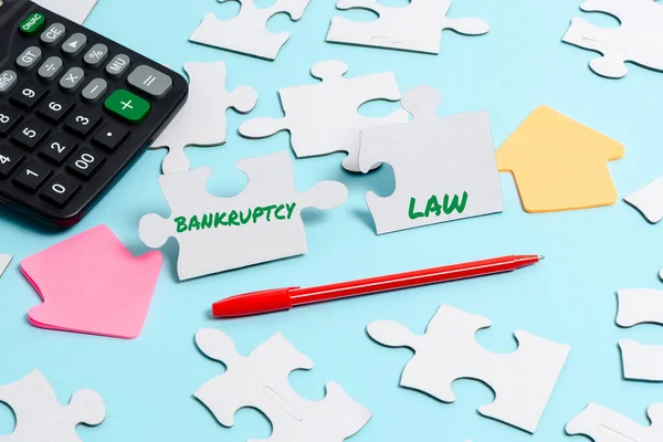 Text sign showing Bankruptcy Law. Word Written on Designed to help creditor in getting the asset of the debtor Building An Unfinished White Jigsaw Pattern Puzzle With Missing Last Piece — Stockfoto