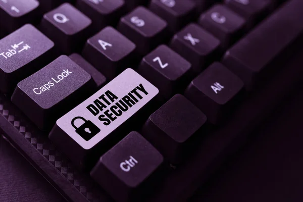 Testo che mostra ispirazione Sicurezza dei dati. Concetto Internet Riservatezza Backup Crittografia disco Schermatura password Digitare Note giornaliere di promemoria, Creazione di presentazioni di scrittura online — Foto Stock