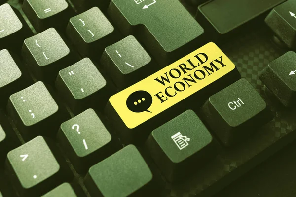 Tekstbord met wereldeconomie. Bedrijfsoverzicht Global Worldwide International markets trade money exchange Abstract Online Transcriptie Banen creëren, Typen Website Beschrijvingen — Stockfoto